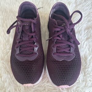 Under Armour Women's Purple Sneakers